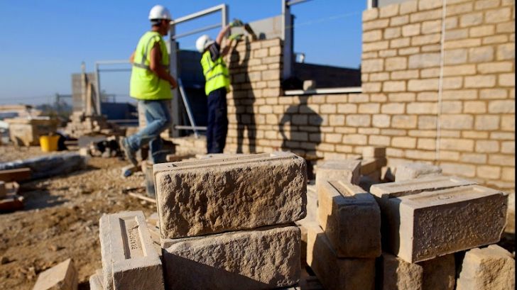 Volumul construcțiilor, în scădere în 2018