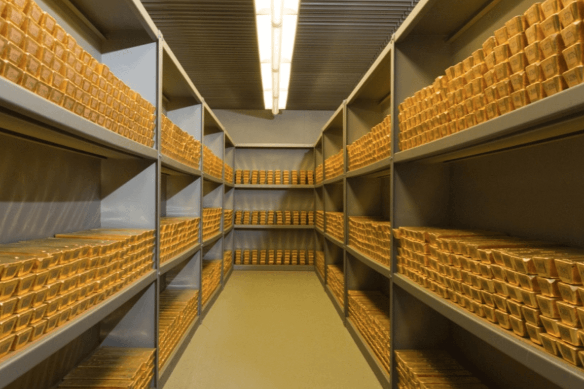 Multe dintre băncile centrale au intrat la cumpărare de aur. Nu și BNR