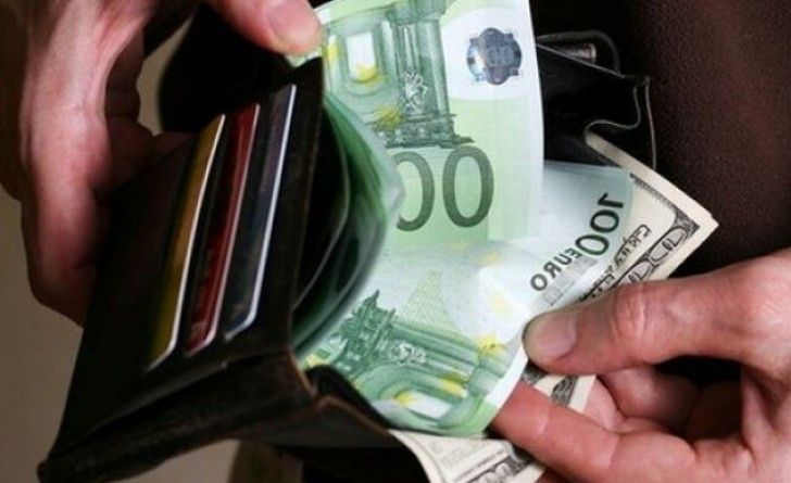 Joia leului: Aprecieri față de euro și față de dolar