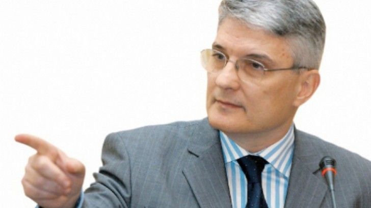 Dăianu: Deficitul bugetar, punctul nevralgic al României în caz de criză