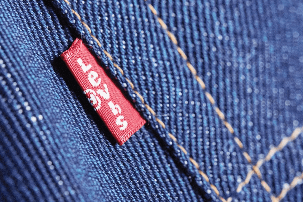 Levi Strauss, celebrul producător de blue-jeans, intenționează să se listeze la bursă. Ar putea valora 5 miliarde de dolari