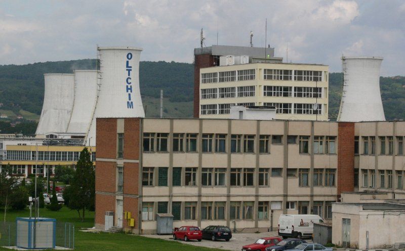 Chimcomplex, autorizat de Concurență să preia activele Oltchim