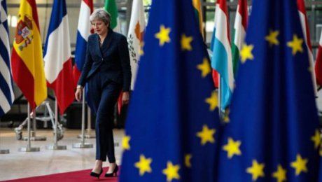 Cresc șansele unui Brexit în baza unui acord semnat. May a obținut de la UE un text mai apropiat de cerințele britanicilor