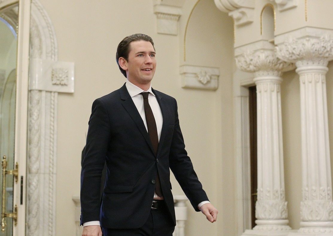 Cancelarul austriac: Îmi fac griji pentru mediul de afaceri din România, unii investitori pot pleca