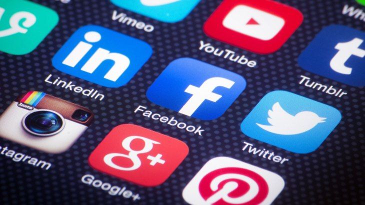 Franţa vrea să impoziteze giganţii din domeniul online