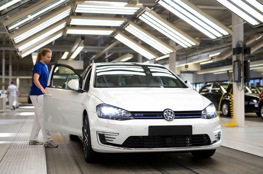 Volkswagen taie alte 3 miliarde euro din costuri. Ce planuri are gigantul auto