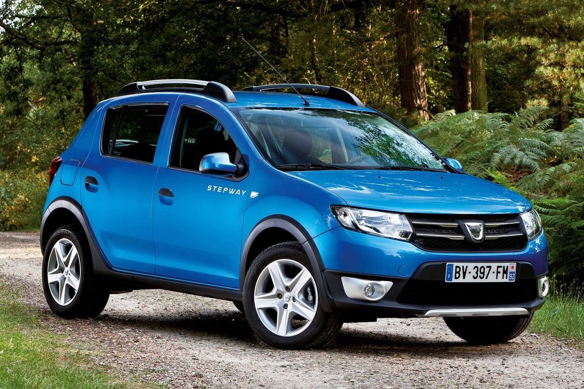 Dacia Sandero a cucerit piața auto europeană. Cu cât au crescut vânzările față de anul trecut?