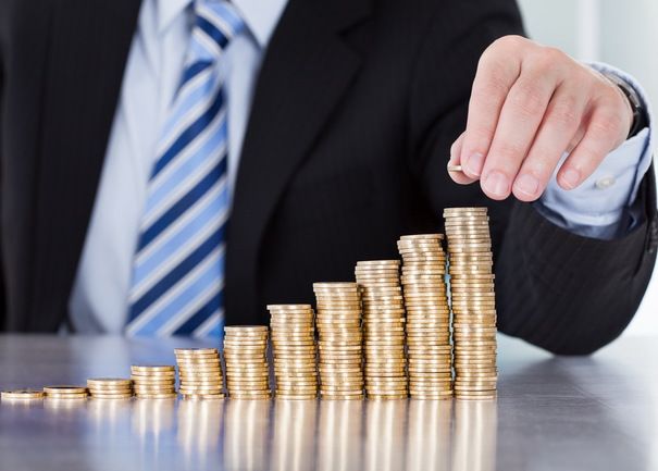 Activele nete din fondurile deschise de investiții au atins un maxim istoric