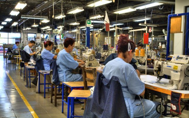 România, pe primele locuri în UE la discriminarea femeilor la angajare