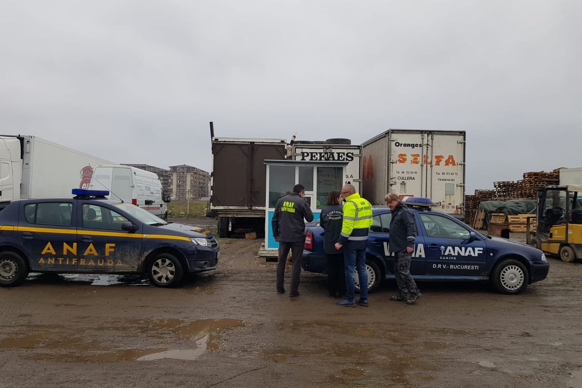 FOTO ANAF a început prigoana! Astăzi, controale la Piața de Gros din Pucheni