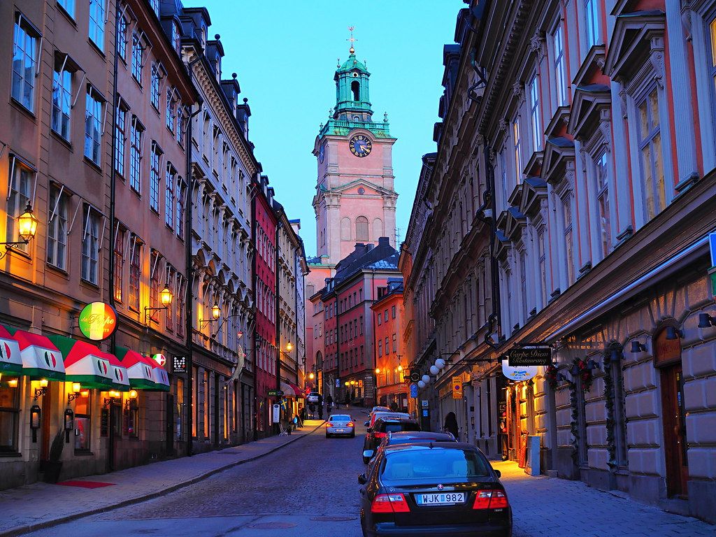 În ce țară din Europa sunt cele mai multe mașini electrice