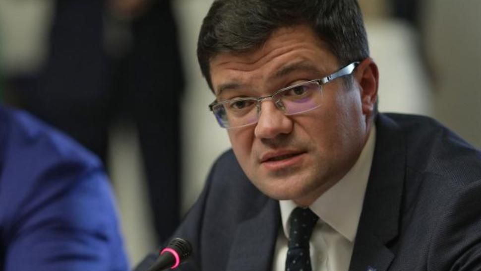 Ministrul Costel Alexe: Extinderea reţelelor de gaze naturale reduce presiunea de pe pădurile României