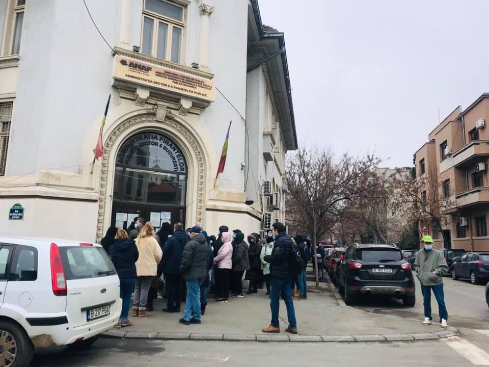 Ministrul Finanțelor așteaptă explicații după scandalul cozilor de la sediul ANAF sector 6