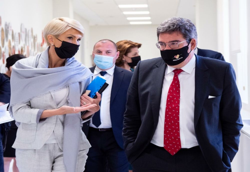 Ministrul Raluca Turcan, discuții aplicate cu omologul ei spaniol pe tema reformei sistemului de pensii