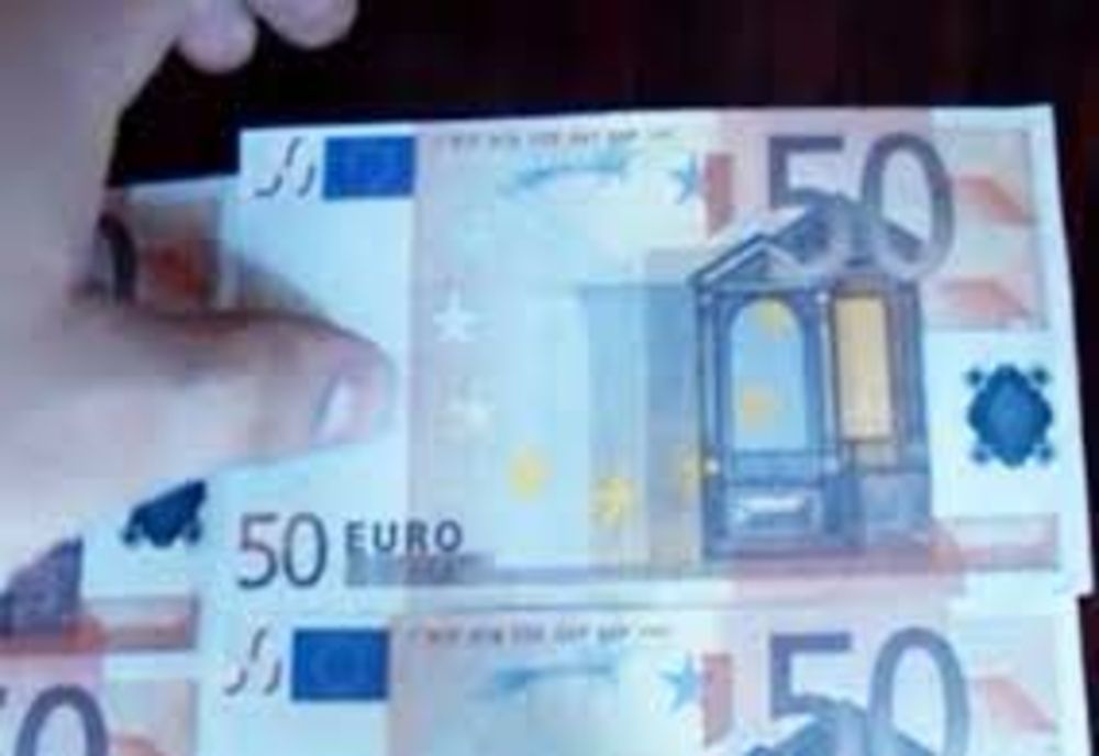 Miercuri începe distribuirea voucherelor de 50 de euro. Vezi CALENDARUL actualizat
