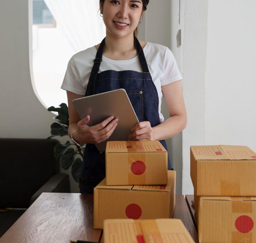 Alertă printre comercianții care vând online prin RAMBURS. Șeful ANAF spune că s-a aprins un bec ROȘU