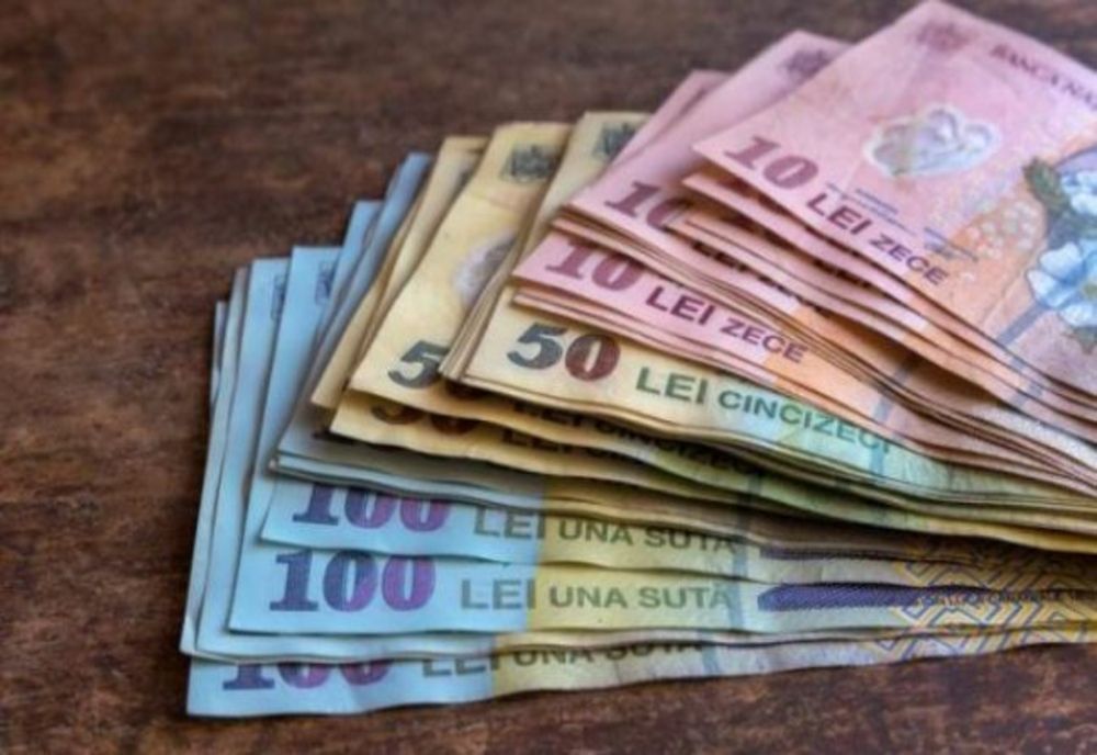 Pensiile ar putea crește doar cu 10%. Ministrul Muncii: „Salariul minim va ajunge 3.000 de lei”