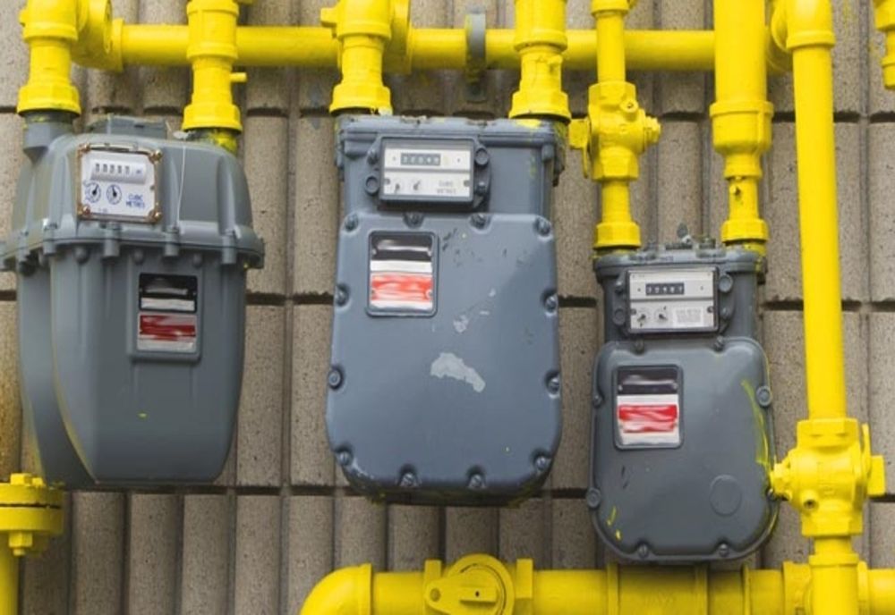 Bani mai mulţi la factura de energie electrică, din 2023. Românii trebuie să plătească pentru contoarele inteligente