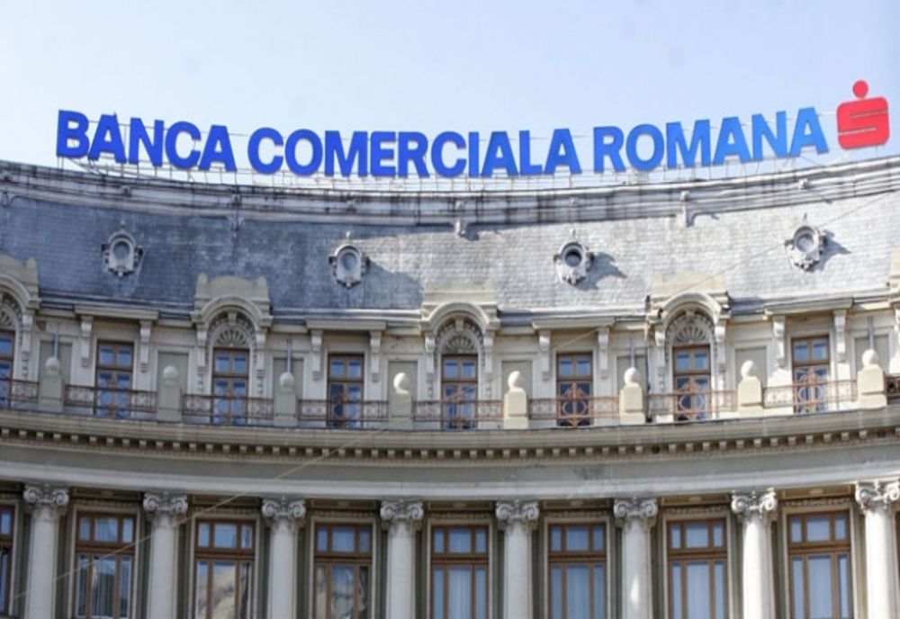 Prima companie de stat care își mută conturile de la BCR: "Este o decizie administrativă a noastră"
