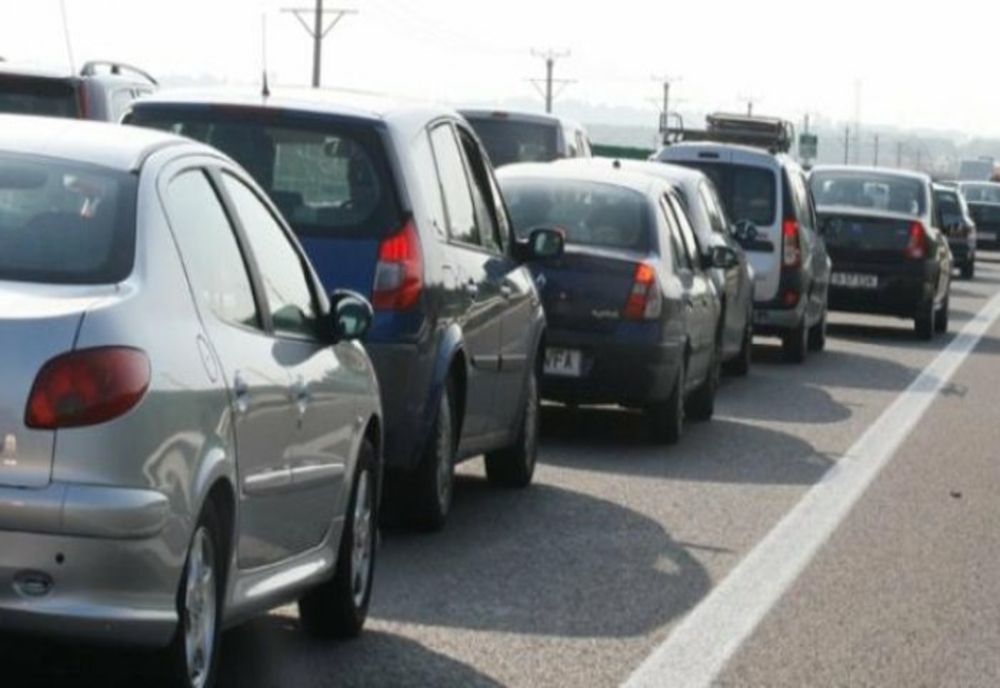 Revine taxa auto pentru mașini poluante. Peste 8 milioane de mașini, vizate de noul impozit