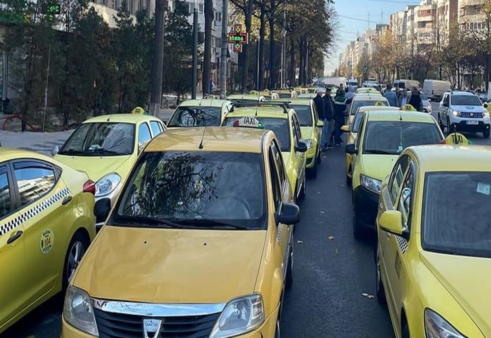 Taximetriștii protestează, astăzi, în București. Centrul Capitalei va fi blocat