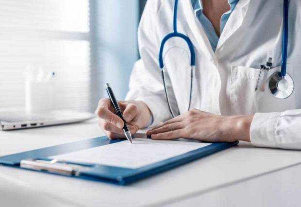 Ministrul Finanțelor, prins pe picior greșit cu TAXA PE BOALĂ. Alexandru Nazare spune că "va studia mai exact"