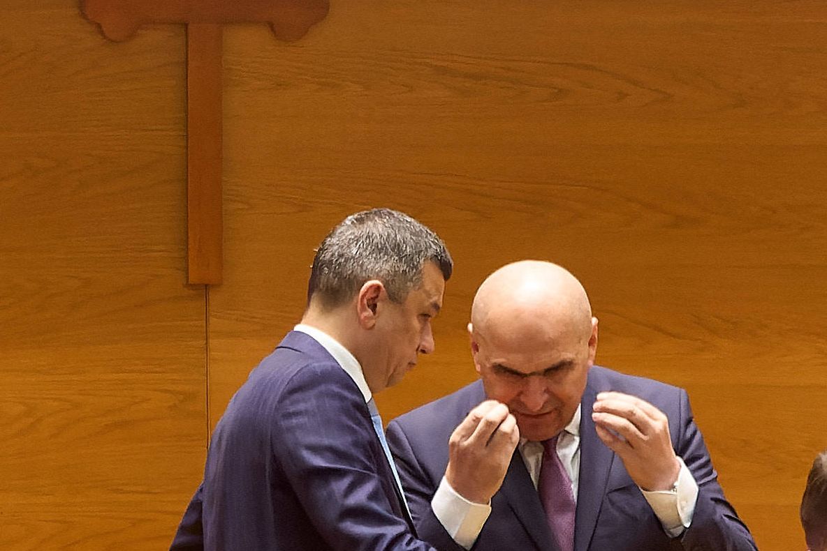 Blocaj în Coaliție: măsurile lui Bolojan, puse pe pauză. Grindeanu o acuză pe Ioana Ene-Dogioiu că minte: „Dacă mai face o dată asta, pleacă”