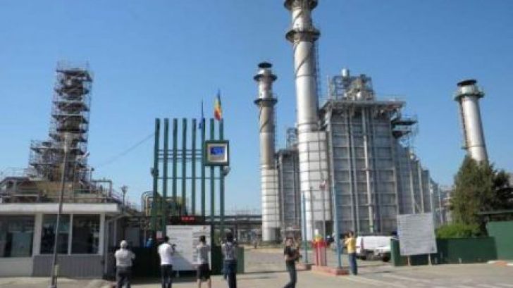 Situație critică pentru siguranța energetică a României, pe fondul crizei de apă din Prahova. Rafinăria Petrobrazi, alimentată în regim de avarie