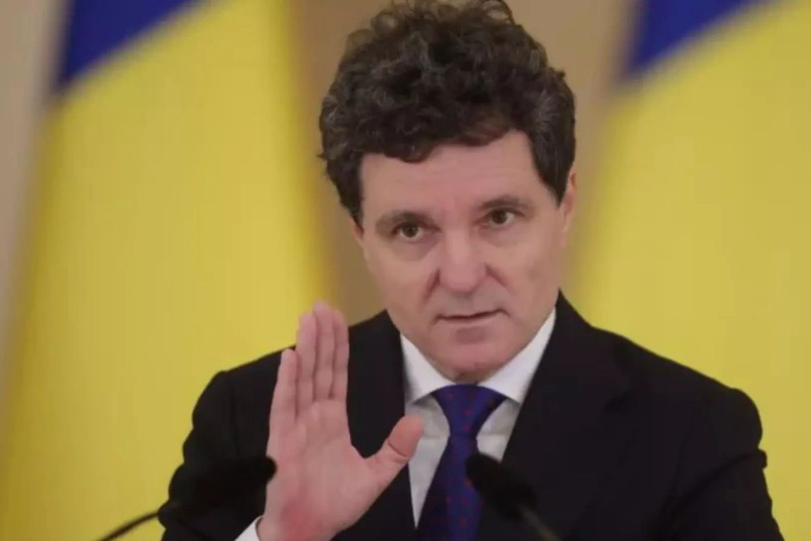 Nicușor Dan, despre ieftinirea carburanților: „Important este impactul final la pompă, nu mecanismul fiscal ales”