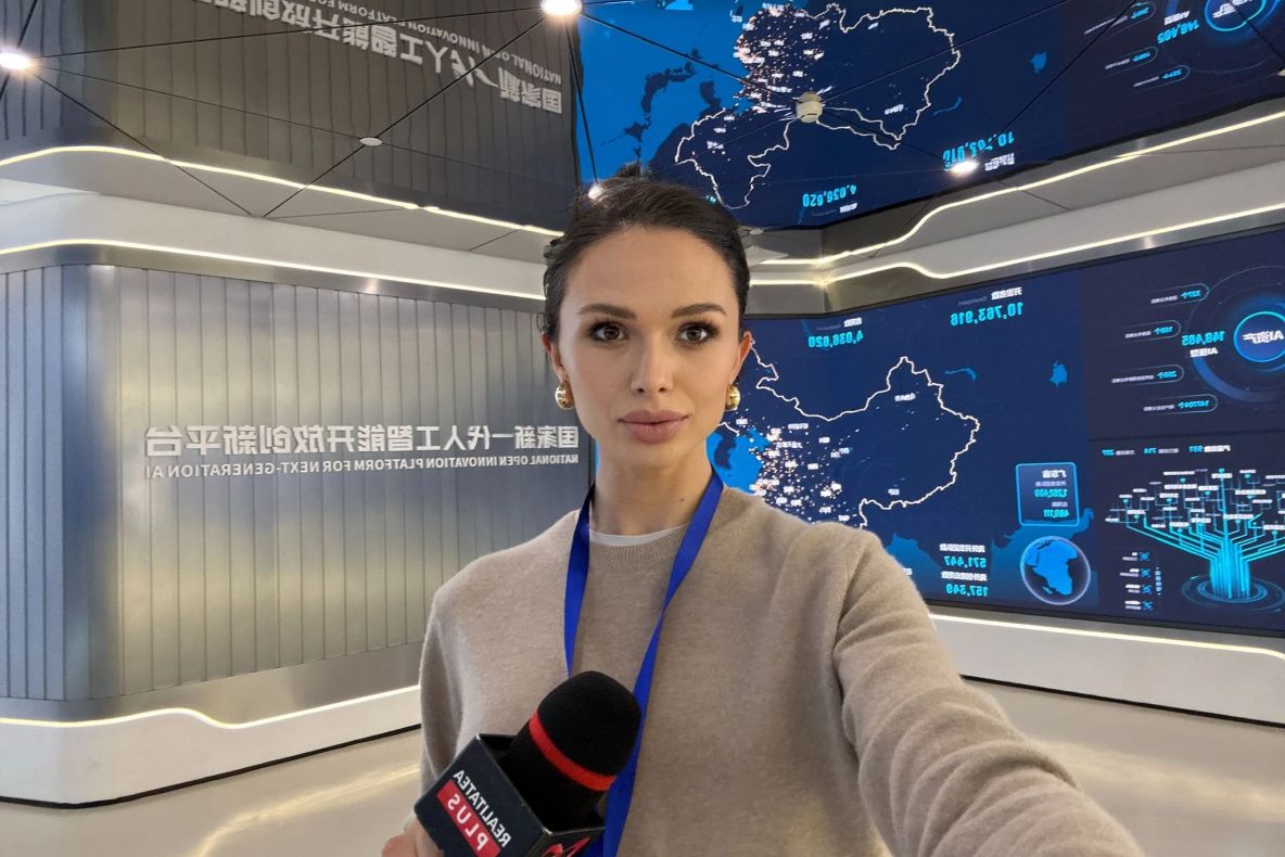 Ana Maria Păcuraru: iFlyTek, geniu sau pericol? Am fost acolo să văd cu ochii mei