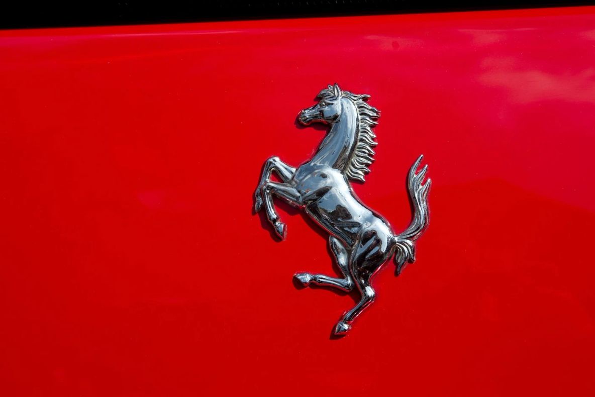 Ferrari intră în era electrică. A lansat Luce, modelul de peste 500.000 de euro
