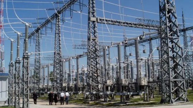 Ce se întâmplă cu rețeaua electrică pe timp de secetă? Răspunsul oficial al celor de la Transelectrica
