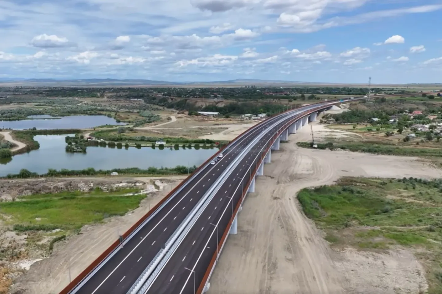 Veste bună pentru șoferi și transportatori. Se deschid încă 47 de kilometri din Autostrada A7 | VIDEO