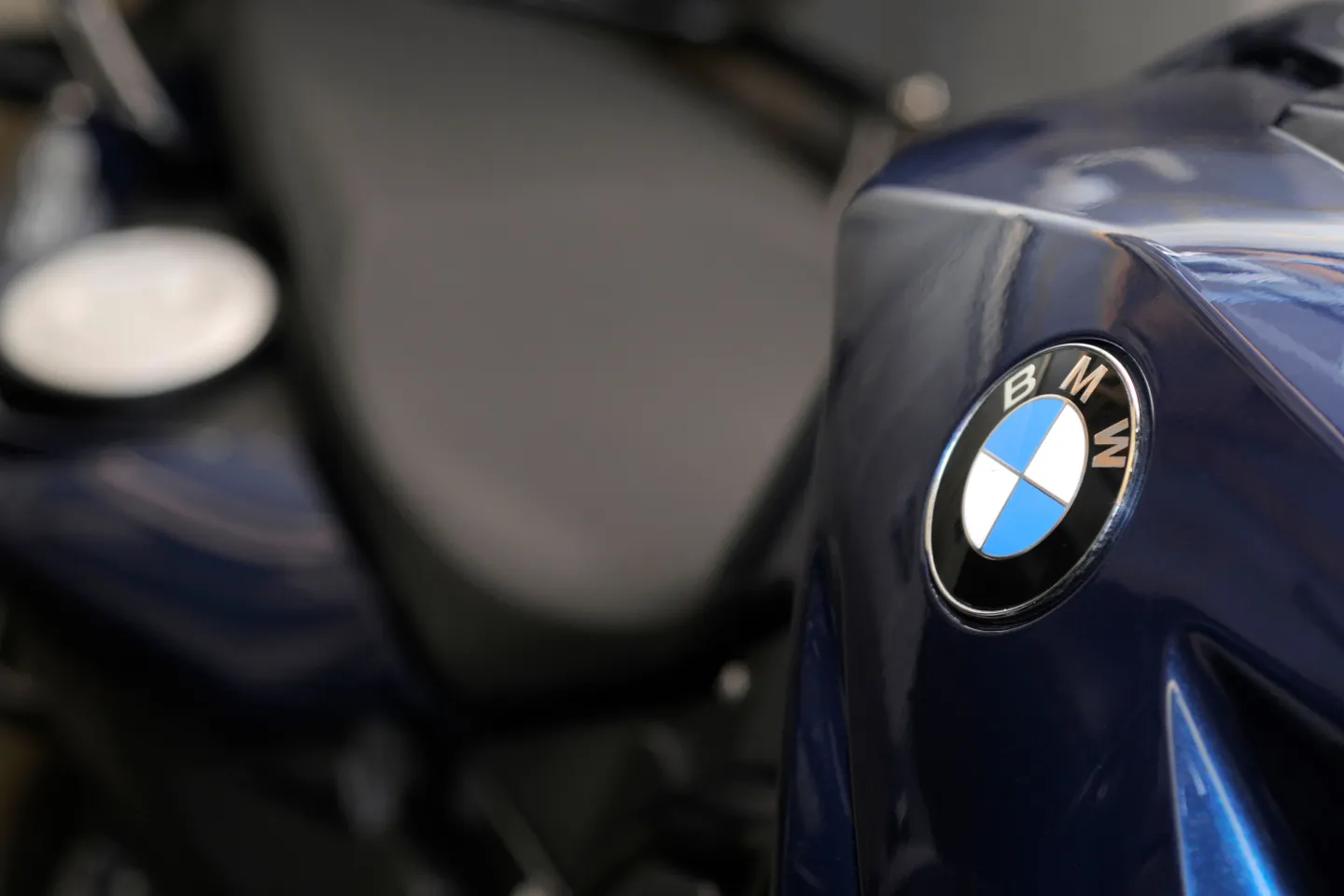 BMW pregătește concedierea a 8.000 de angajați la nivel global. Programul de plecări voluntare începe în Germania