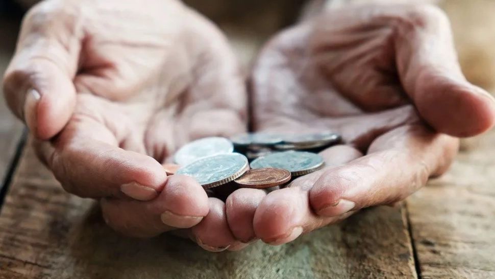 Eșec TOTAL! Guvernul, acuzat de români pentru prăpastia dintre promisiuni și prețurile de la raft | VIDEO