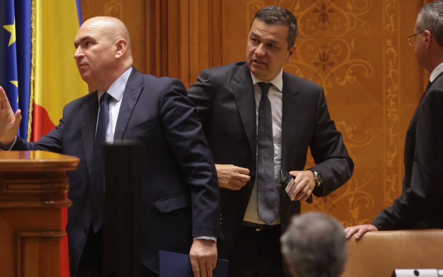 Zarurile au fost aruncate. Coaliția Bolojan-PSD, în pragul colapsului final. Grindeanu și-a adunat partidul să voteze „divorțul” de premier