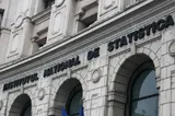 Veniturile gospodăriilor au crescut în 2025, însă educația primește doar 0,6% din buget