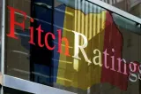 România a scăpat de retrogradarea economiei. Agenția Fitch menține ratingul „BBB-” cu perspectivă negativă