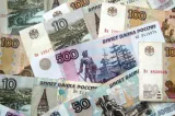 Panică financiară în Rusia: Peste 24 de miliarde de euro retrase din bănci în doar câteva luni