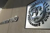 FMI: Prețurile la energie și materii prime au început să scadă după acordul SUA-Iran, însă normalizarea va dura