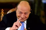 Traian Băsescu îi torpilează pe politicienii puterii: Cine vrea să vadă ce înseamnă să fii prost, se uită la România