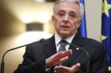 Mugur Isărescu: „Reluarea creșterii economice va fi lentă. Impact direct pe consum și creditare”