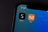  Taxa de 3 euro pentru coletele din China produce efecte. Comenzile de pe Temu, Shein și AliExpress au scăzut cu 35%