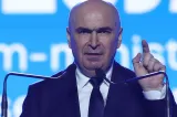 Bolojan se laudă că a scăzut deficitul bugetar și vorbește despre „corecția necesară” a finanțelor statului