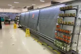Atac cibernetic fără precedent asupra hipermarketurilor din Europa. Sute de vitrine frigorifice au fost setate pe încălzire, tone de alimente au fost distruse