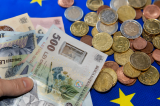 Curs valutar BNR, 12 mai. Euro continuă să scadă după recordul istoric atins săptămâna trecută