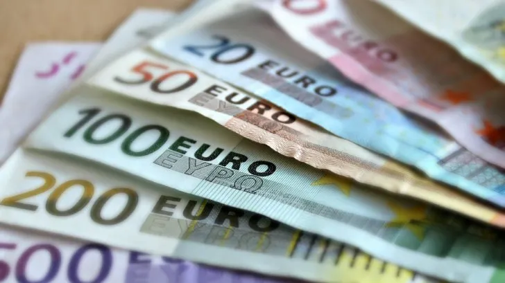 euro0093232bancnote