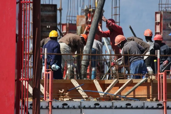 constructii48439muncitori