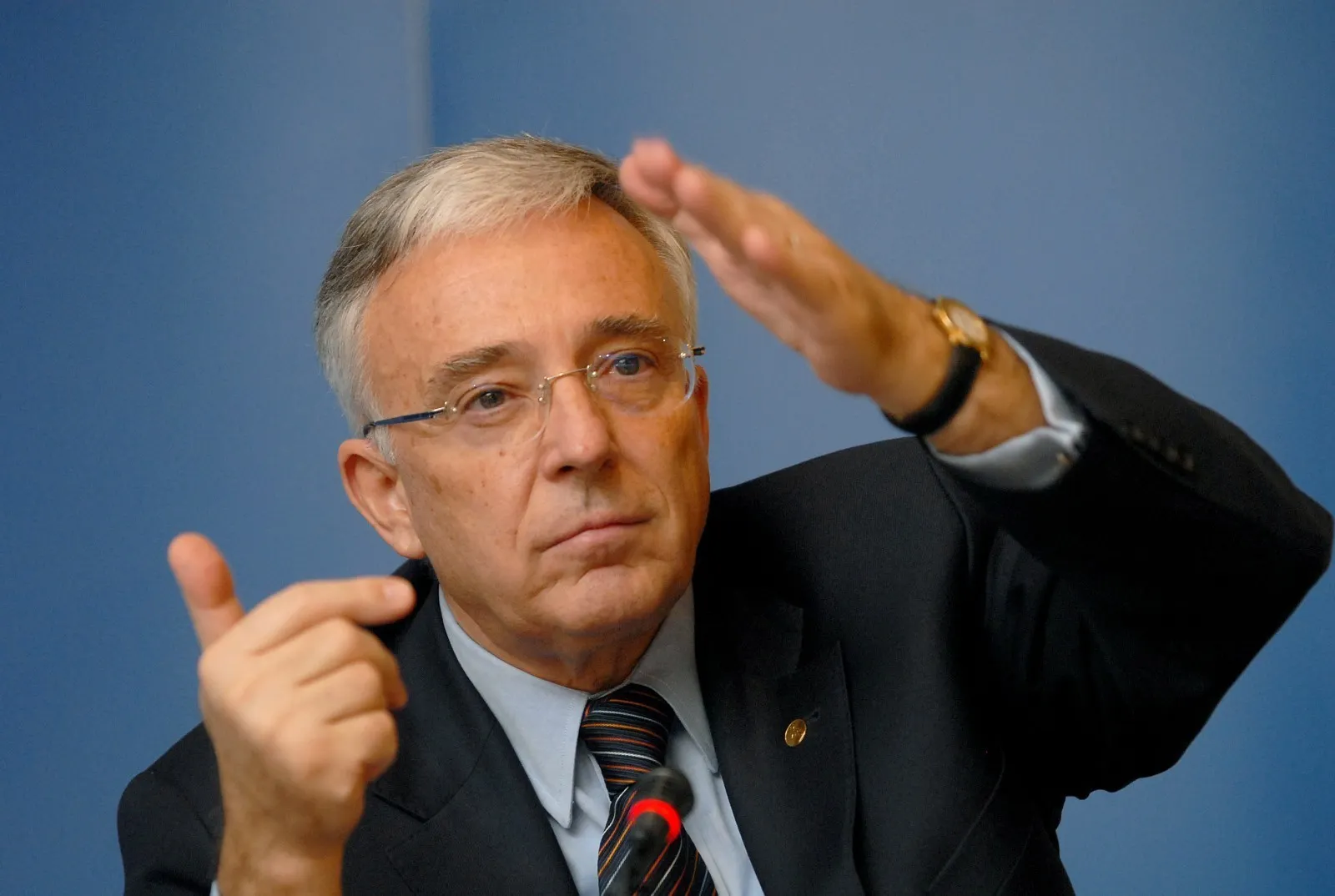 isarescu prognoza inflatie