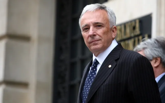 isarescu croitorul mecanicul UE